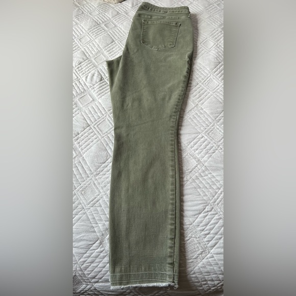 Old Navy Jean- Olive Green - Picture 3 of 3